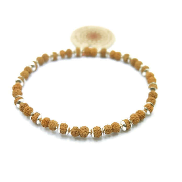 Das Silver Mala Armband - eine Fusion aus Tradition und Eleganz - IRIS AURA SHOP
