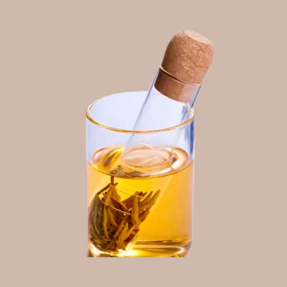 Glas-Tee-Infuser im kreativen Rohrdesign - Tee-Filter für Tassen, ausgefallener Filter für lose Teekräuter - IRIS AURA SHOP