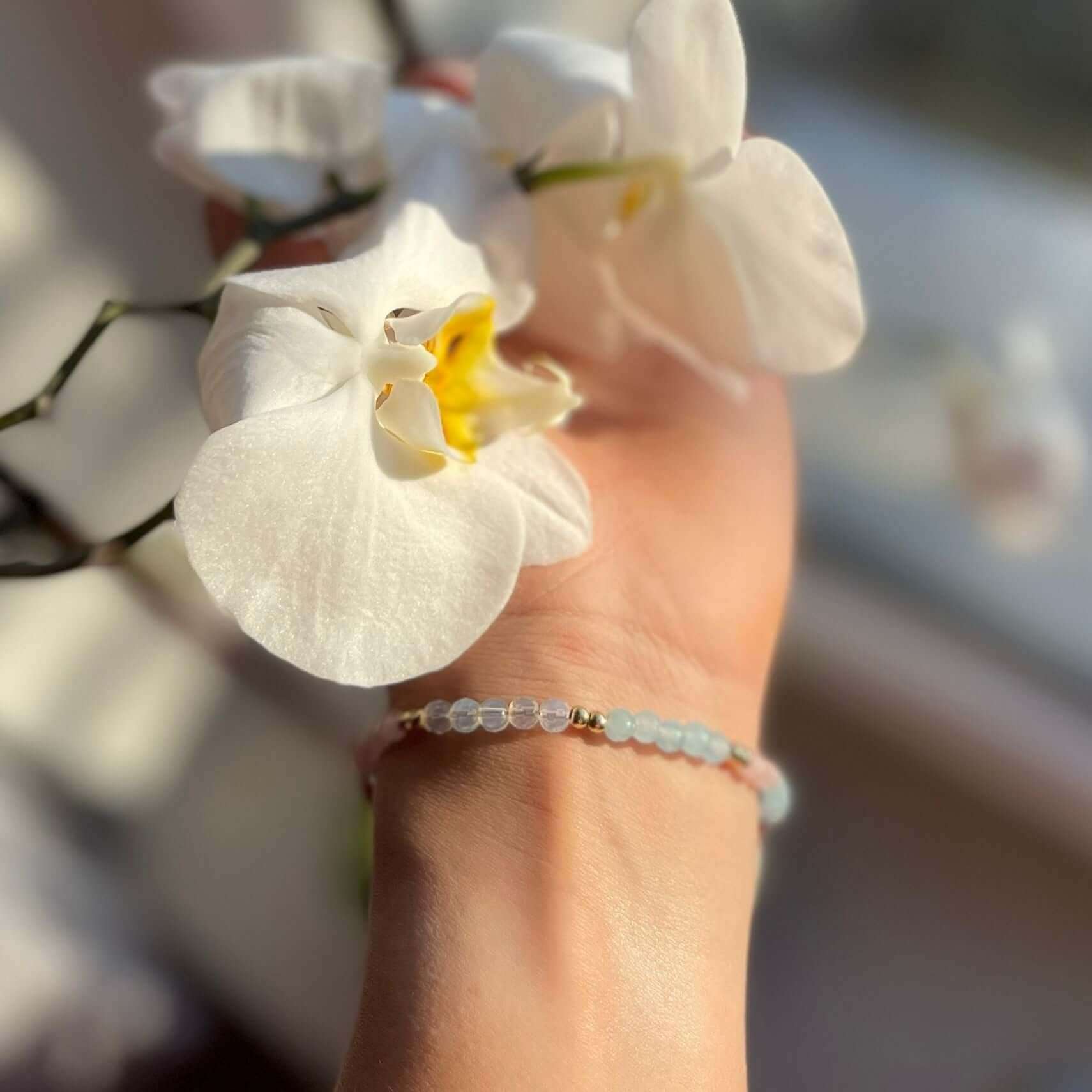 Armband oder Fusskettchen für Fruchtbarkeit, Rosenquarz, Mondstein und Aquamarin - IRIS AURA SHOP