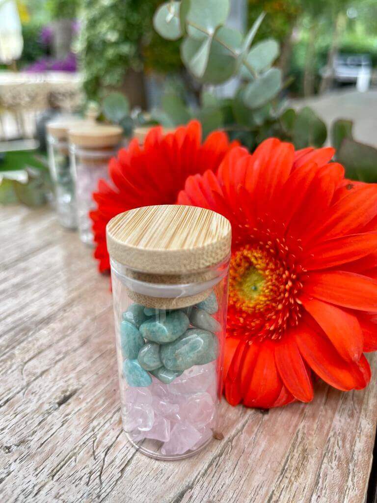 Spirit Up - Heilsteine im Glasröhrchen für Nachttisch, Büro oder den Wohnbereich - IRIS AURA SHOP