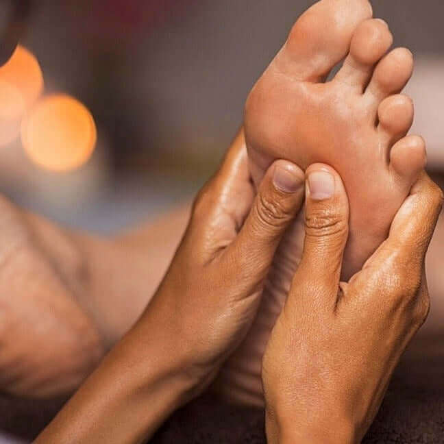 Reflexologie - Behandlung in der Praxis in Andratx, Mallorca - IRIS AURA SHOP