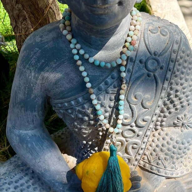 Mala-Halskette mit Amazonit & Buddha: Ein Symbol für Ruhe und Ausgeglichenheit - IRIS AURA SHOP