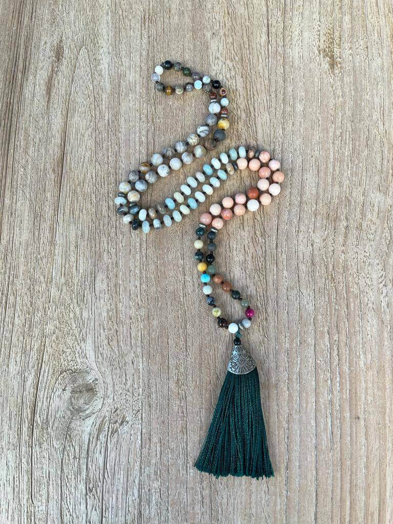 Mala Halskette einzeln geknüpft - Spezial farbige Perlen - Handgeknüpft