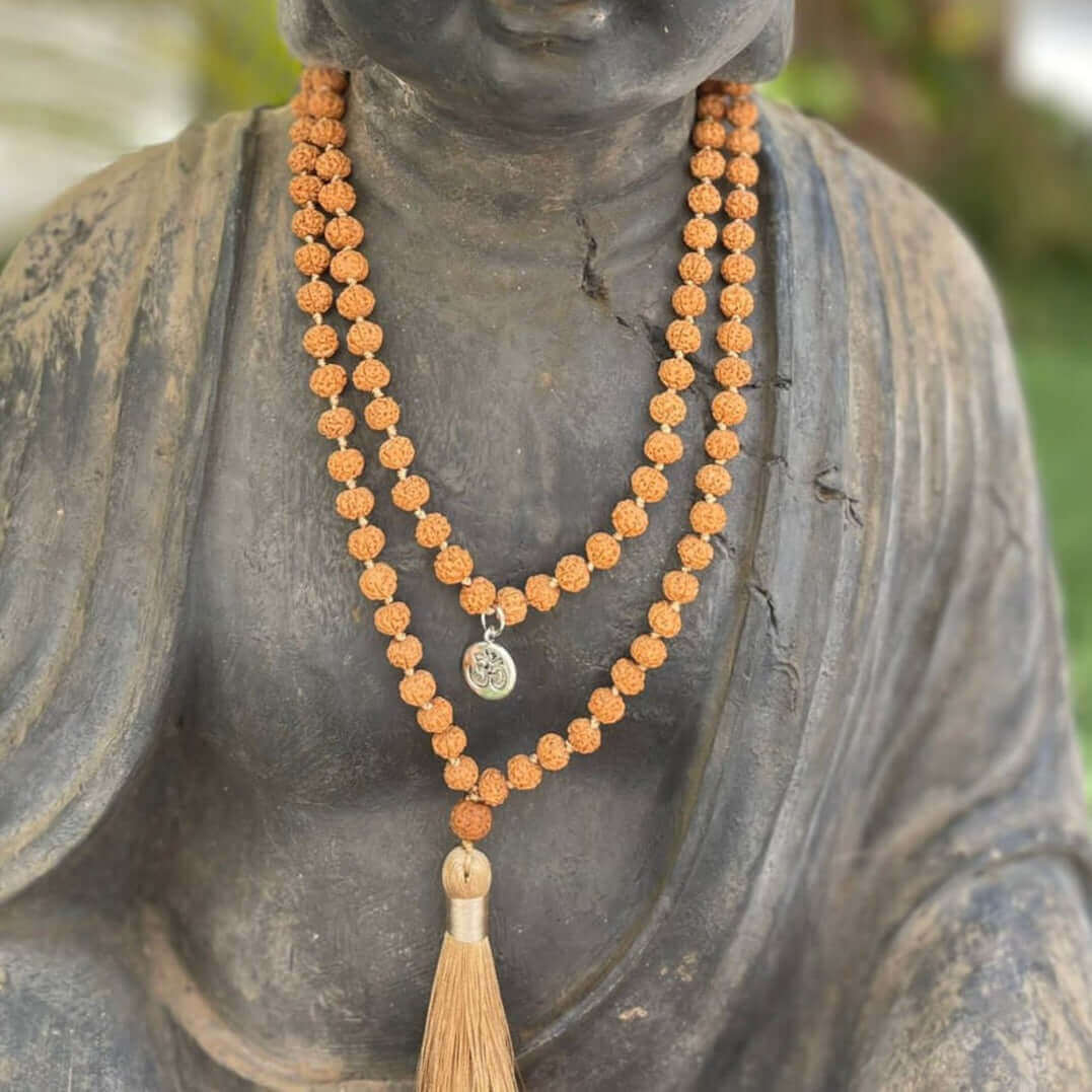 Mala Halskette Rudraksha 108 Perlen verknüpft - IRIS AURA SHOP