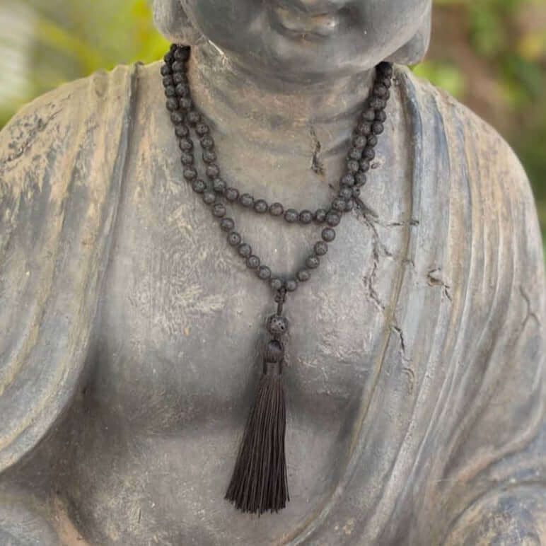 Mala Halskette Lava 108 Perlen einzeln geknüpft - IRIS AURA SHOP