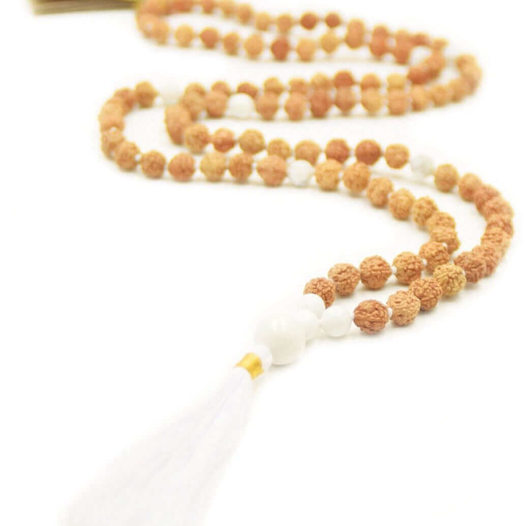 Mala Halskette - Release - aus Rudraksha Mala Perlen und verschiedenen Howlith Perlen gefertigt - IRIS AURA SHOP
